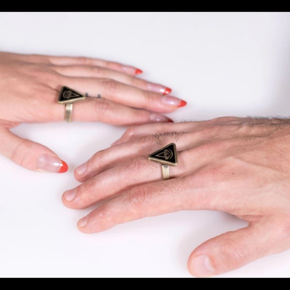 Assassin’s Creed Origins Golden Ring - Picture 3 of 10